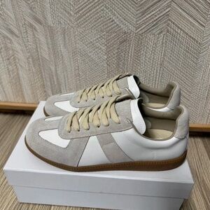 Maison Margiela Gray And White Flats